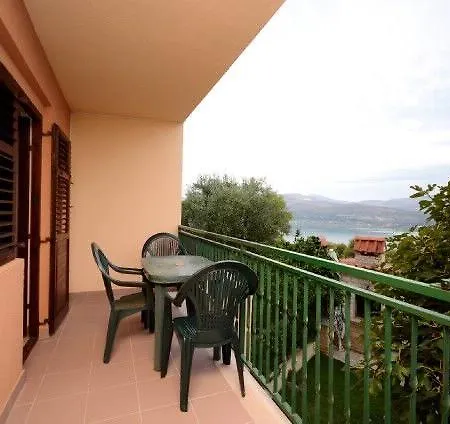 Apartament Ante